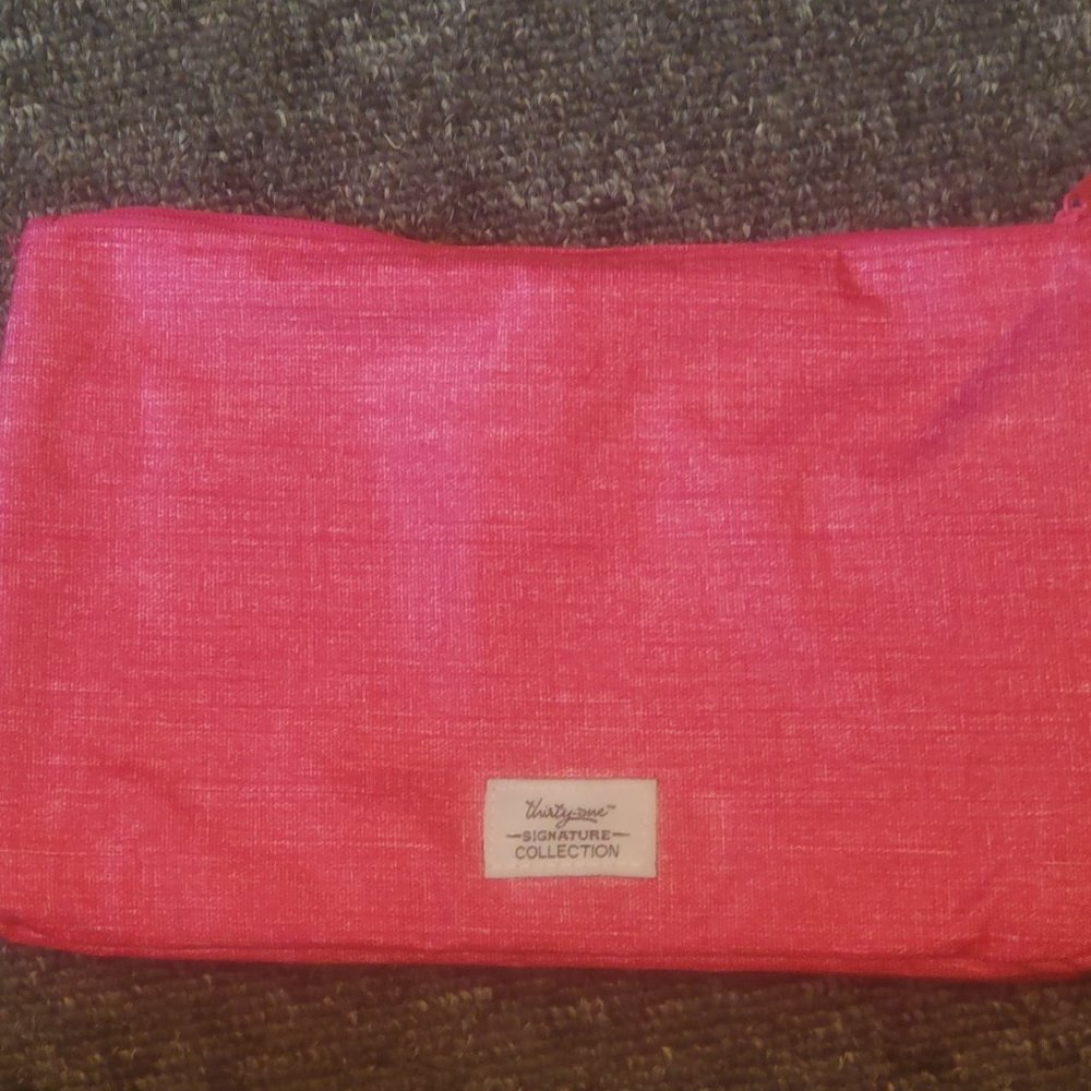31 Swap-It Pocket in Pink Crosshatch